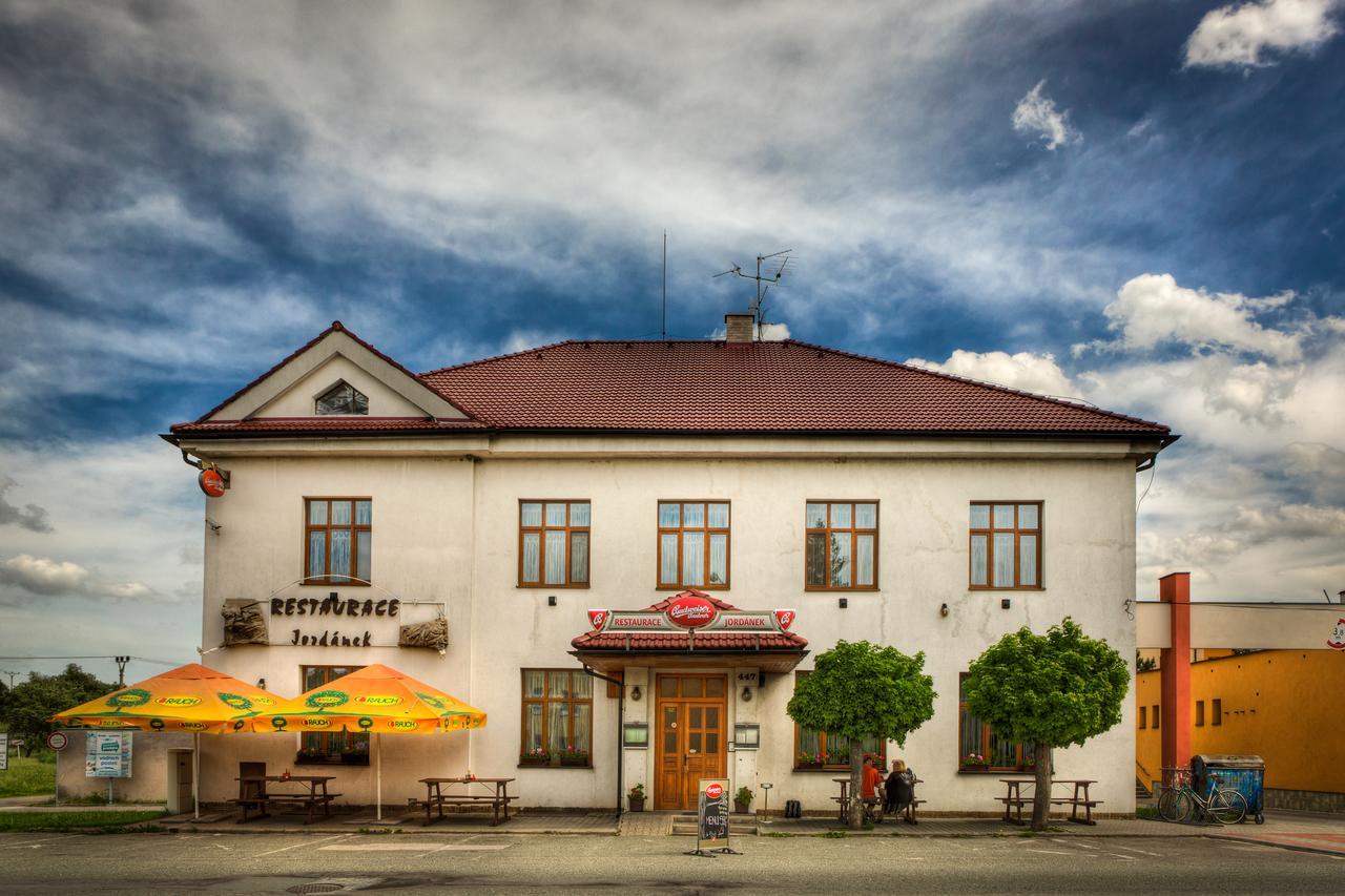 Hotel Jordanek Opočno Exterior foto